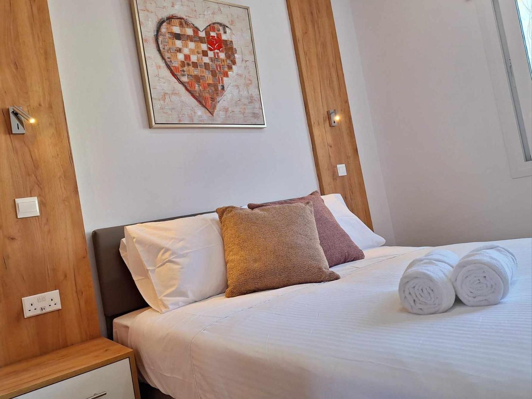 Stylish Apt Kato Paphos Close To Beach & Vibrant Harbor Life Экстерьер фото