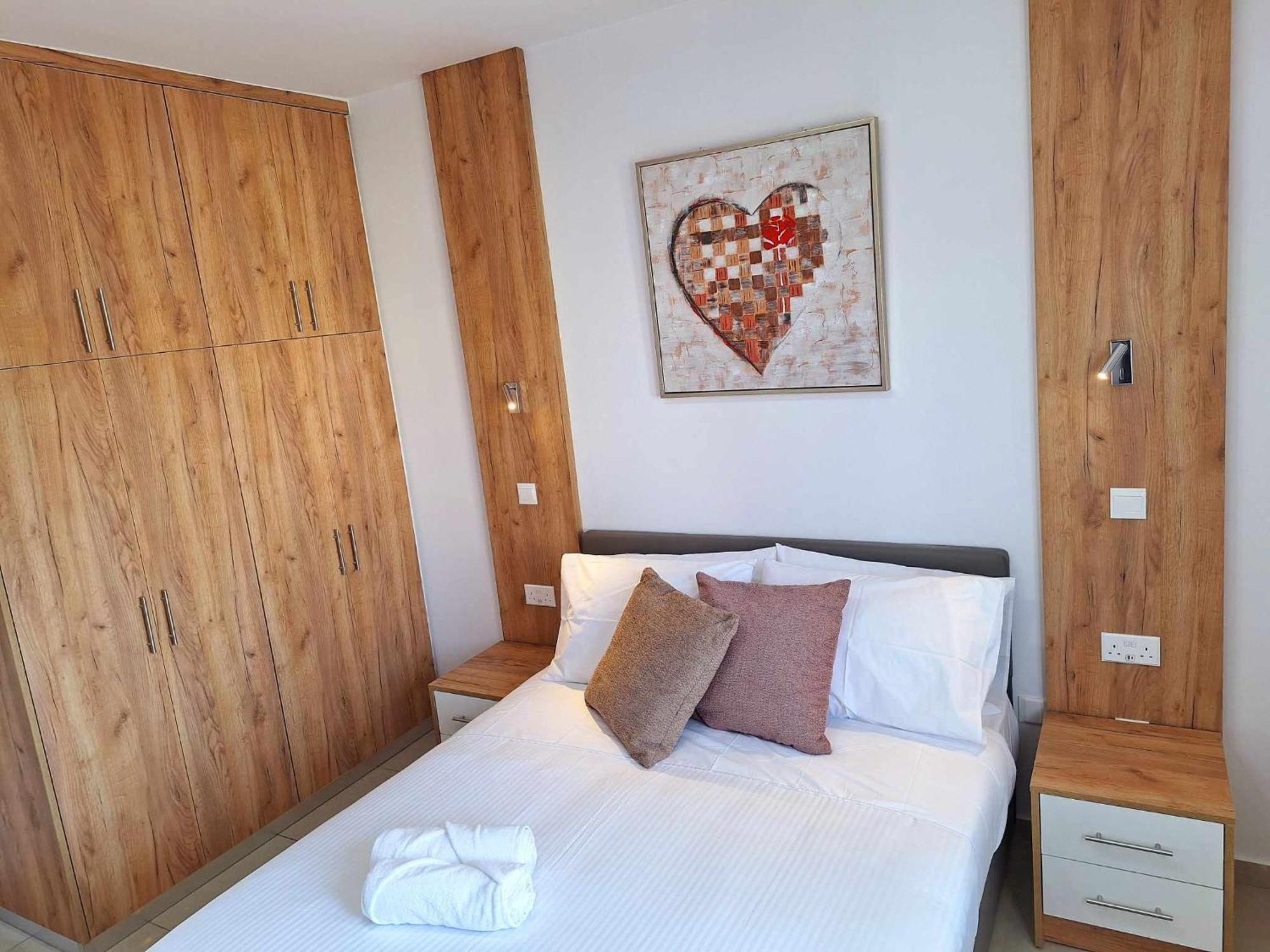 Stylish Apt Kato Paphos Close To Beach & Vibrant Harbor Life Экстерьер фото